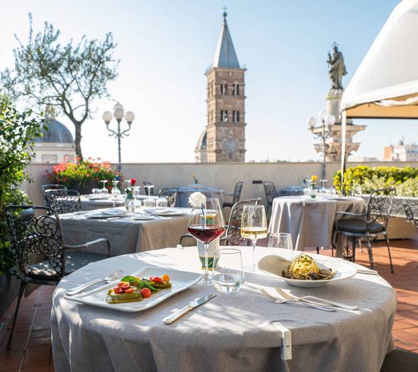 Ristorante con terrazza panoramica Hotel Mecenate Palace Roma