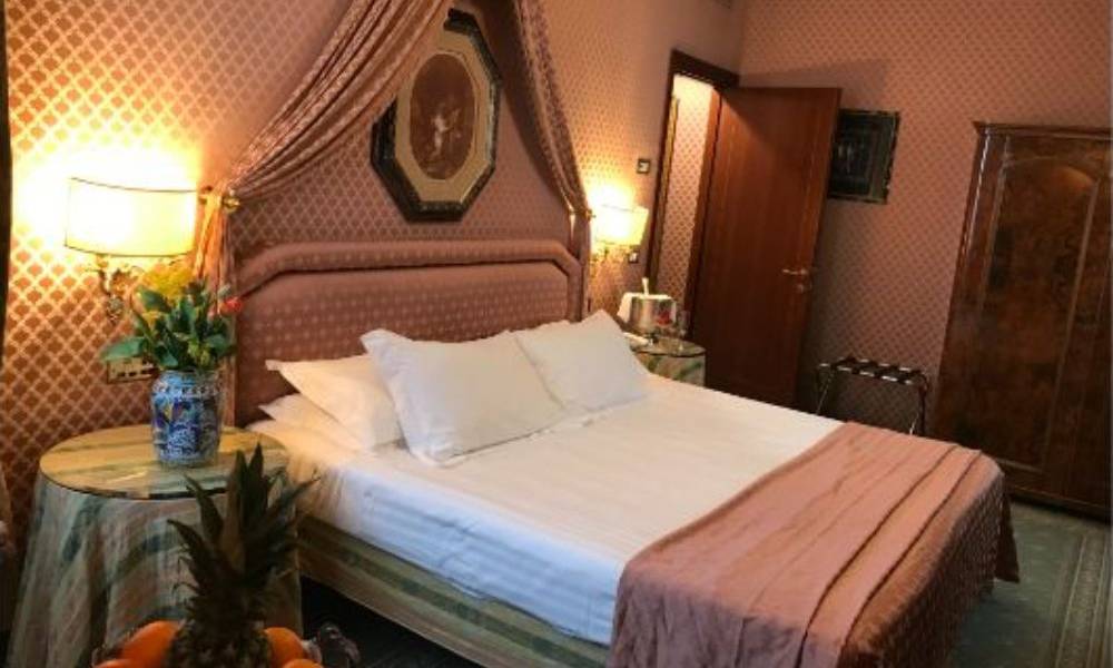 Suite Hotel Mecenate Palace Roma Suite Hotel Mecenate Palace Roma
