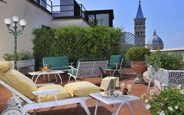 SUITE PRESIDENZIALE Mecenate Palace Hotel Roma SUITE PRESIDENZIALE Mecenate Palace Hotel Roma