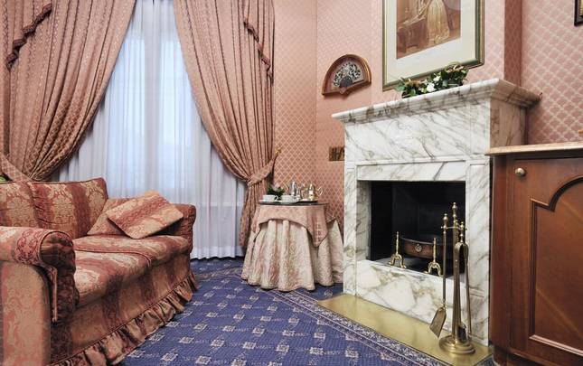 SUITE Mecenate Palace Hotel Roma SUITE Mecenate Palace Hotel Roma