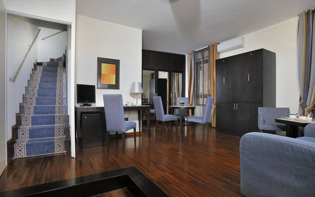 APPARTAMENTI Mecenate Palace Hotel Roma APPARTAMENTI Mecenate Palace Hotel Roma