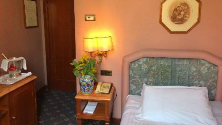Camera singola Hotel Mecenate Palace Roma Camera singola Hotel Mecenate Palace Roma