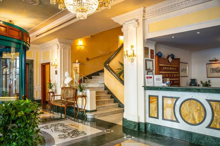 Hotel business a roma: l'eccellenza dell'ospitalità nella capitale Hotel Mecenate Palace Roma