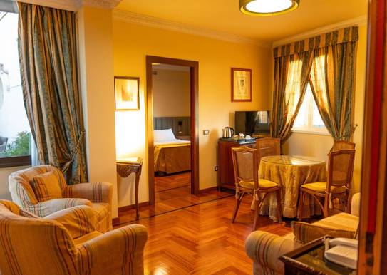 Suite romantica Hotel Mecenate Palace Roma