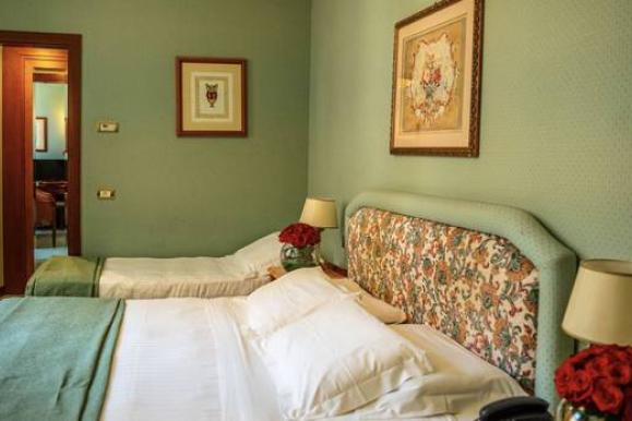 Camera Tripla Hotel Mecenate Palace Roma Camera Tripla Hotel Mecenate Palace Roma